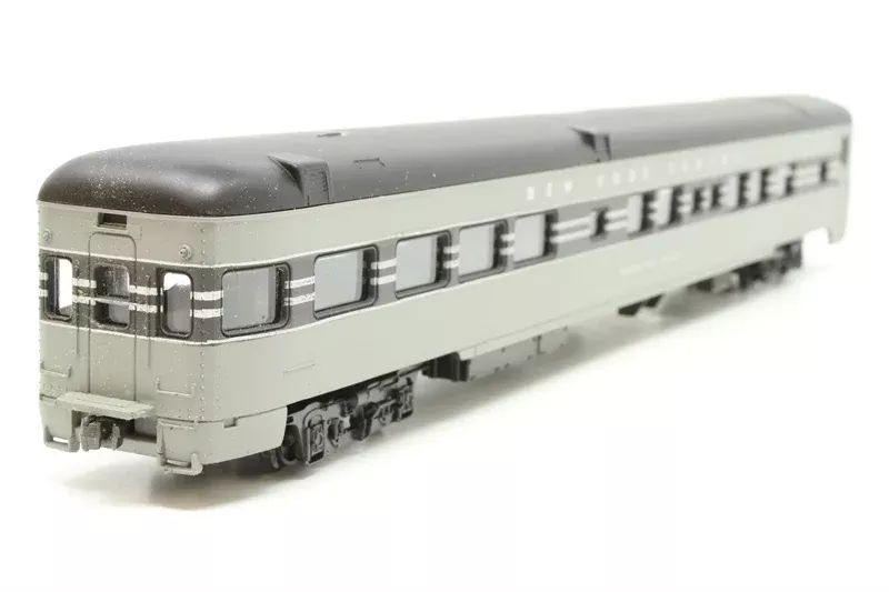 AHM 6402-CE HO Scale Smooth Side Observation New York Central 20th Century - NOS