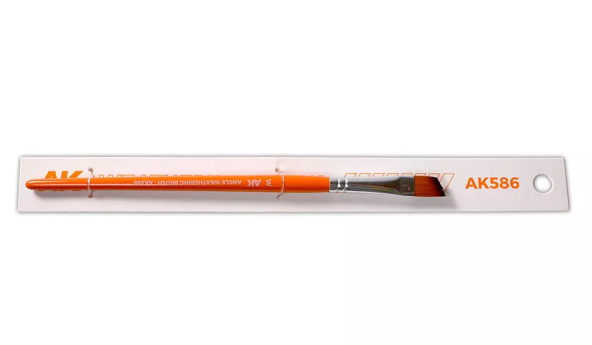 AKI 586 Angle Weathering Brush