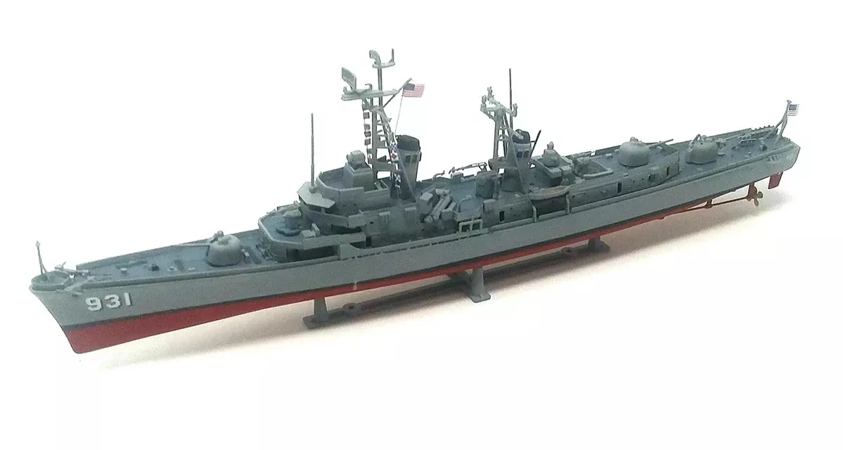 Atlantis Models 352 1/320 USS Forrest Sherman Destroyer Model Ship Kit