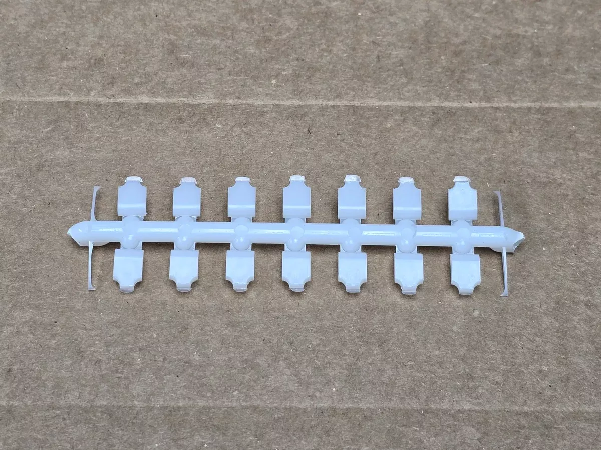 Bethlehem Car Works KitBits 28 Long Garland Vents (14 Pack)