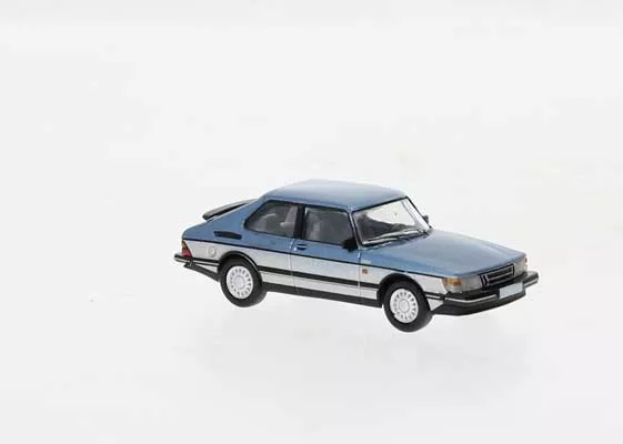 Brekina PCX 870651 HO Scale 1986 Saab 900 Turbo - Silver and Blue
