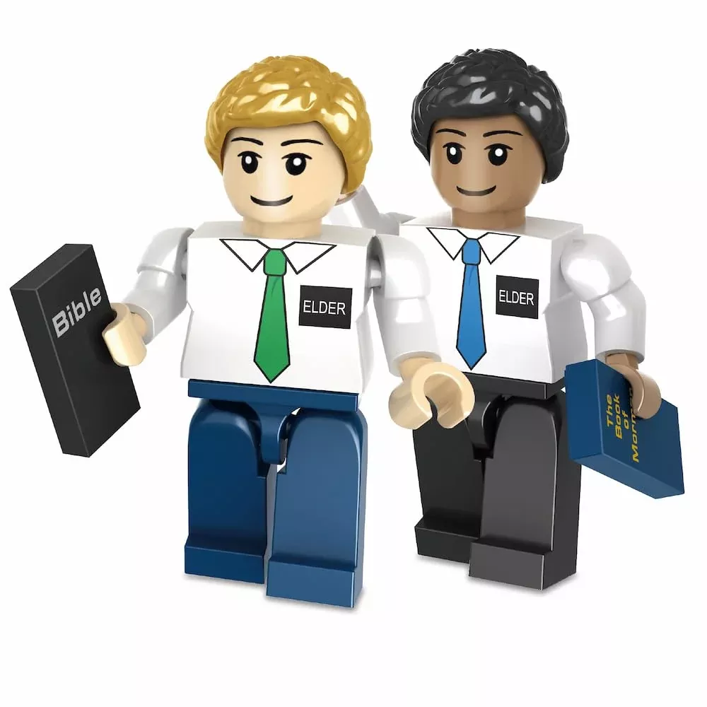 Generic Elder Missionary Figurines - 32 Pieces - Plastic - Ages 8+ - M