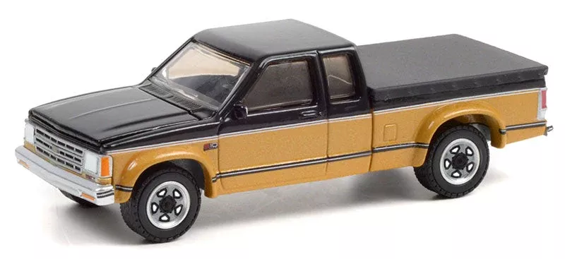 Greenlight 35200-E 1/64 Scale 1990 Chevrolet S10 Tahoe Pickup