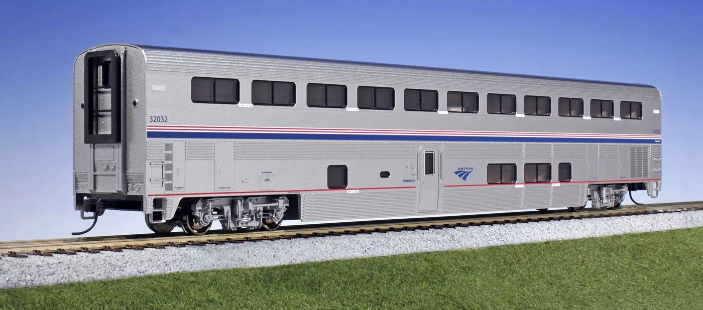 Kato 35-6087-1 HO Scale Amtrak Superliner I Sleeper Phase IV 32058w/ Lights