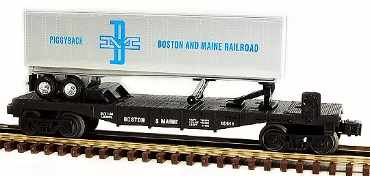Lionel 6-16911 O Gauge Boston& Maine Flatcar with Trailer - NOS