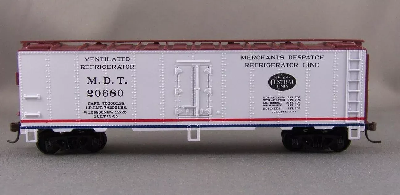 Mantua 733-301 HO Scale 40' Steel Reefer NYC MDT 20680 - NOS