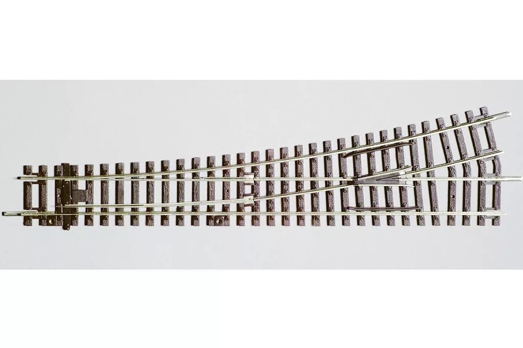 PIKO 55220 HO Scale Right Hand Swtich WR R9 239mm- NOS