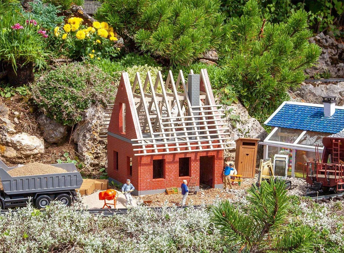 POLA 331083 G Gauge Detached House Under Construction Kit
