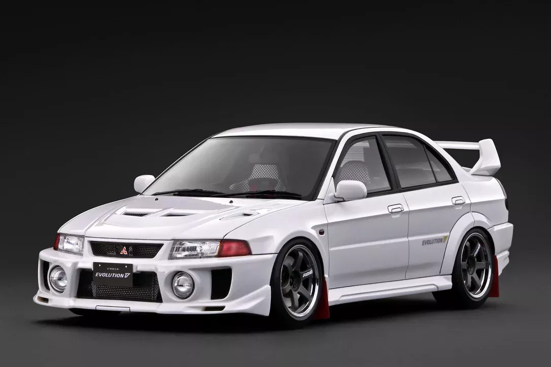 *PREORDER* Ignition Model 1:18 Mitsubishi Lancer Evolution V (CP9A) in White