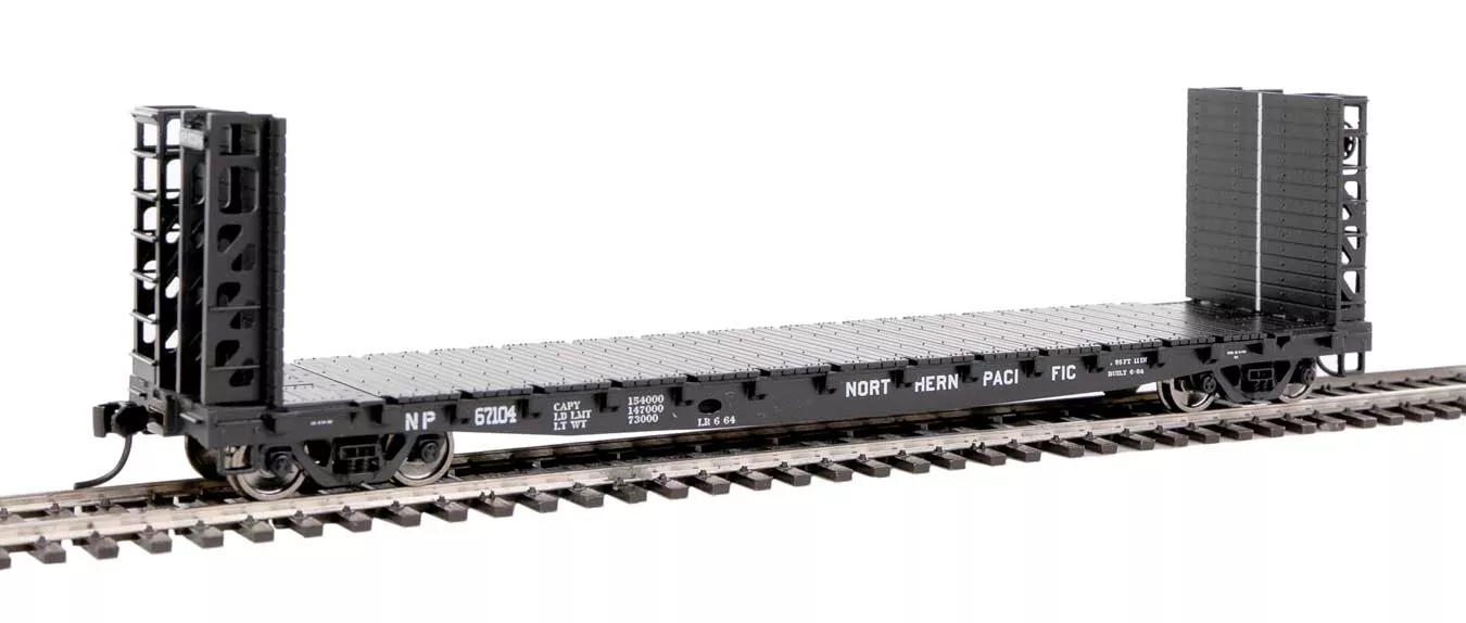 Walthers 910-5910 HO GSC Bulkhead Flatcar Northern Pacific NP 67104