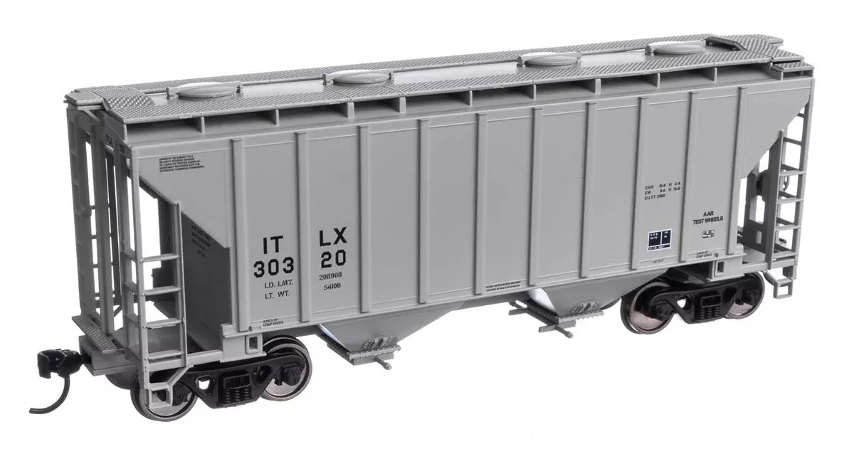 Walthers Mainline 910-7993 HO Scale 37' 2980 Cu-Ft 2-Bay Hopper GE Rail Services ITLX 30320