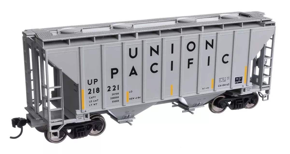 Walthers Mainline 910-7995 HO Scale 37' 2980 Cu-Ft 2-Bay Hopper Union Pacific UP 218221